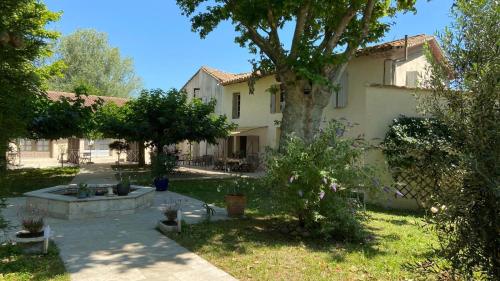 Mas des Cigognes - Accommodation - Le Thor