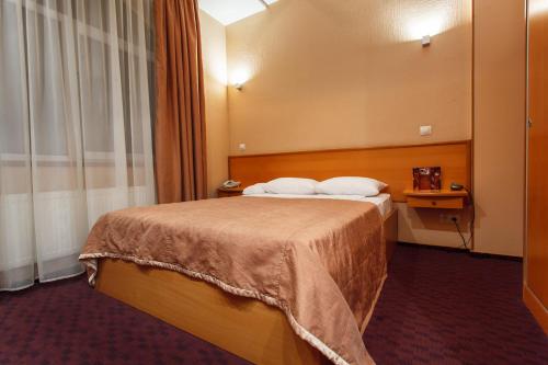 Victoria Hotel - image 4