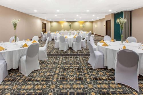 Days Inn & Suites by Wyndham Grand Rapids Near Downtown in Grand Rapids, USA