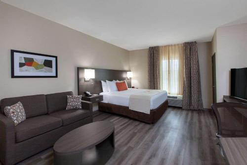 Hawthorn Suites By Wyndham Odessa