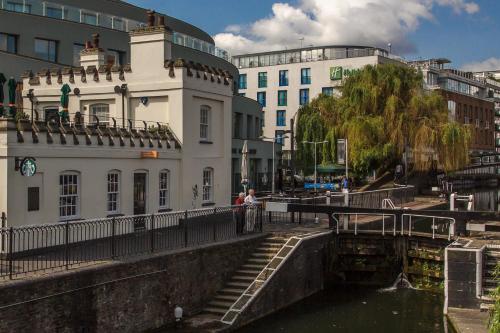 Holiday Inn London Camden Lock, an IHG Hotel