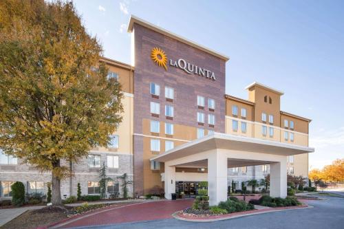 La Quinta by Wyndham Atlanta Airport North