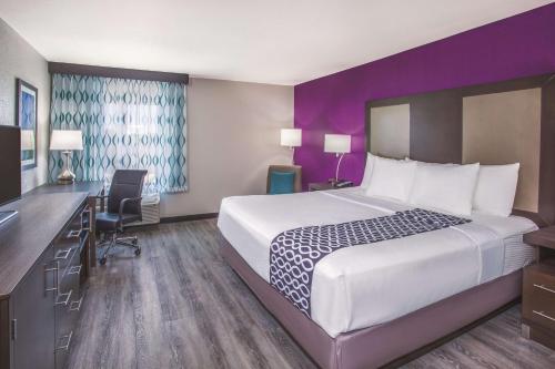 La Quinta Inn & Suites by Wyndham Effingham image 31