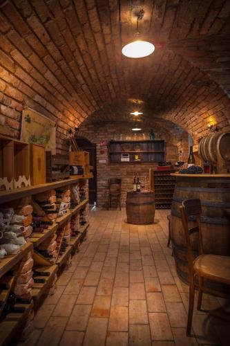 262280927 Hotel Triglav