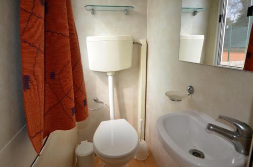 Flores Mobile Homes