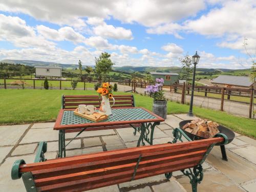 Hillside View Rhayader - image 6