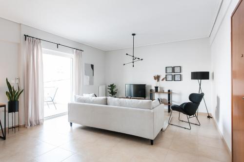 Superb & Comfy 2BD Apartment in Marousi by UPSTREET - image 5