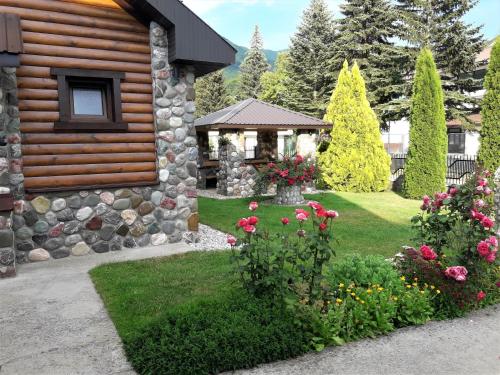 Stone Lodge 2 - image 6