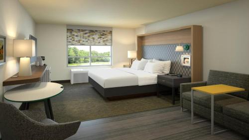 King Room image 5