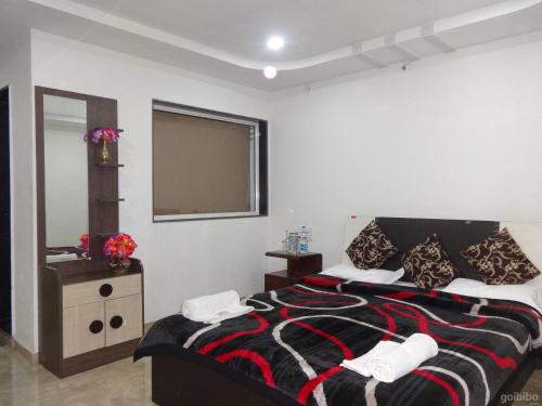 Indira Villa - 3BHK Getaway near WaterFalls