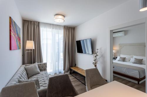 Hotel & Resort ISOLA - image 7