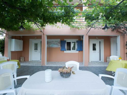 Studios Dimitra 5