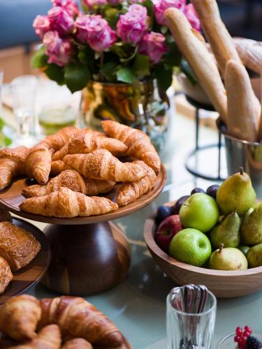 Maximilian Hotel - image 8