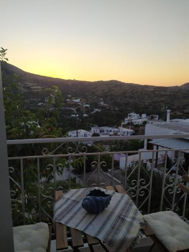 Melikarou houses - image 7