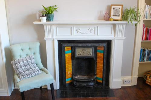 Stylish Home From Home In Vibrant Leith, 2 Bed, Free Parking, Leith, Edinburgh and the Lothians