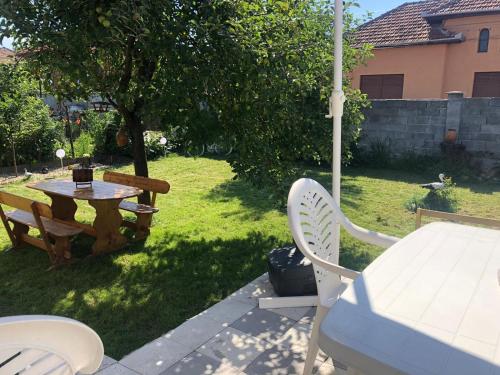 CASA BARZA in Orastie