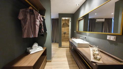 Hotel Viky – Sarti, MO