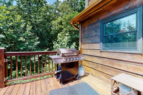 Sunrise Cabin - image 4