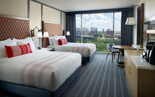 Omni Hotel At The Battery Atlanta Room Type - Deluxe Queen Room