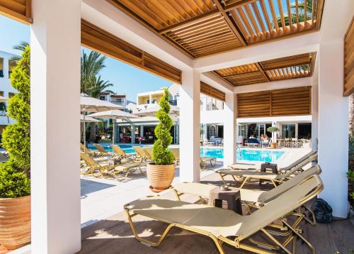 Facilities, Dedalos Hotel near Mirage Restaurant