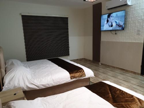 atoom studio, Jerash (photo 7)