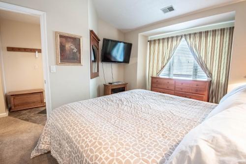 Beach Room 322 - image 8