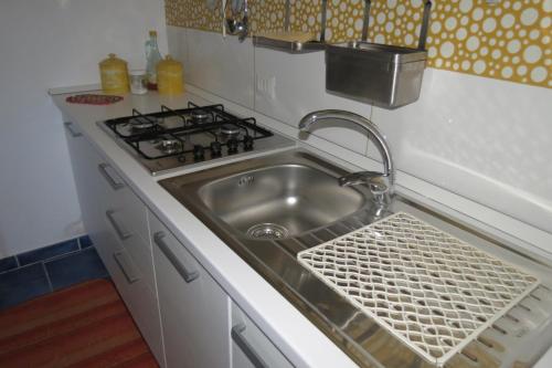  Casetta Costa Turchina in Pollina