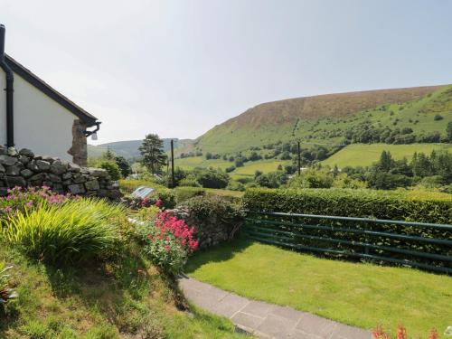 Haulfryn Oswestry - image 6