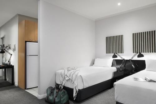 Two Bedroom Apartment - Open Plan image 3