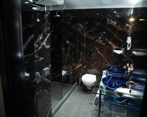 Andromeda Suites - image 12