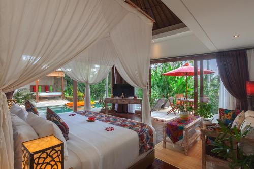 Anusara Luxury Villas