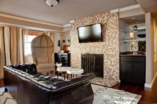 Onyx Hotels thumb 4