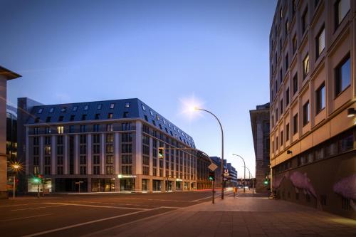 Holiday Inn Express - Berlin - Alexanderplatz an IHG Hotel - image 13