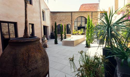 Accommodation in Thuir