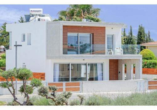 Villa Coral 2
