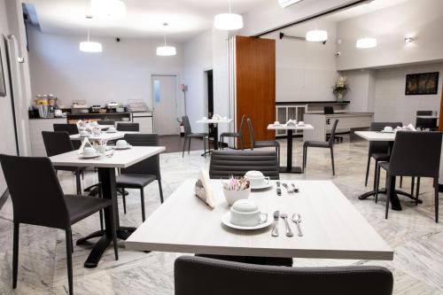 Hotel Esperia - image 9