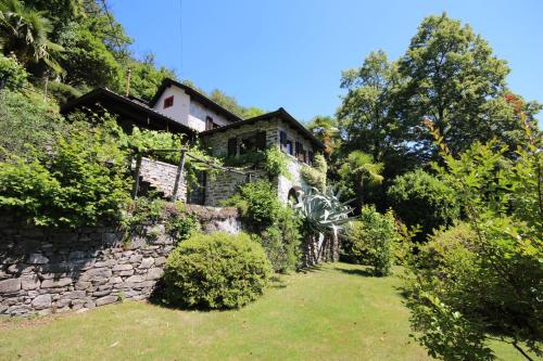 Accommodation in Cavigliano