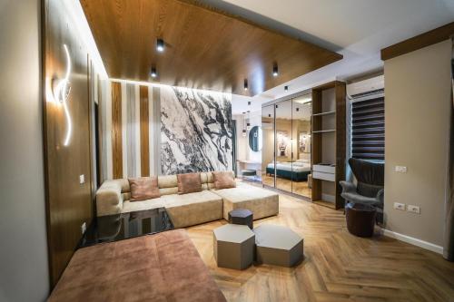 Haris Luxury Apartment no.4, Тирана (фото 3)
