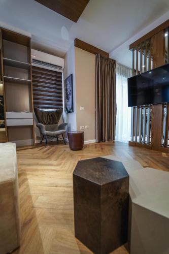 Haris Luxury Apartment no.4, Тирана (фото 7)