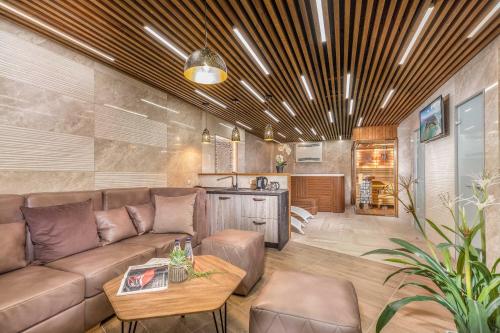 Repin hotel & restaurant - image 3