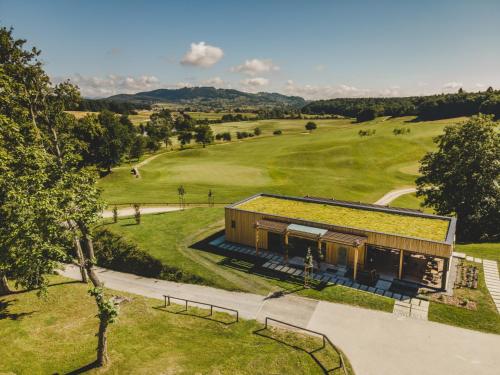 262498301 Hotel Grad Otočec - Relais Chateaux