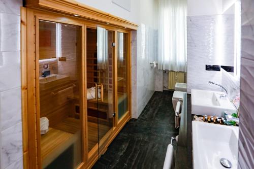 Escape Luxury suite - image 11
