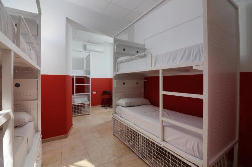 Feel Hostels City Center - image 9