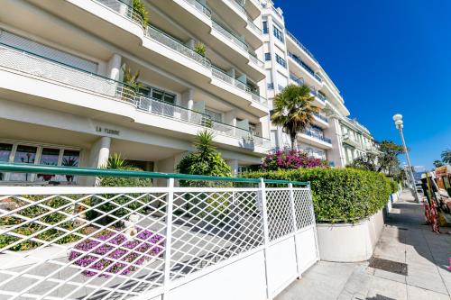 LE FLORIDE AP4156 Nice, by Riviera Holiday Homes, Nice (photo 2)