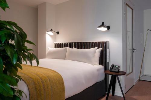 PREMIER SUITES Amsterdam - image 5