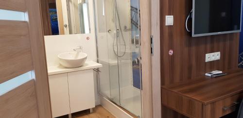 Metropolis Apartamenty Centrum - image 4