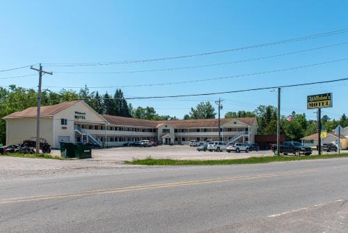 Willabee's Motel 3