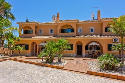 Villas Norca A, B ,C