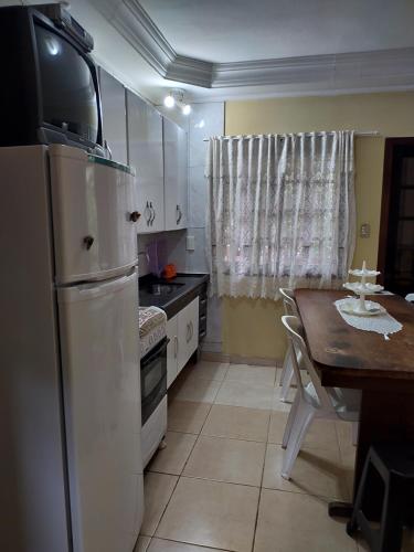 ห้องครัว, Budget Apartamento Na Praia Ubatuba in ปรายา โด ลาซาโร