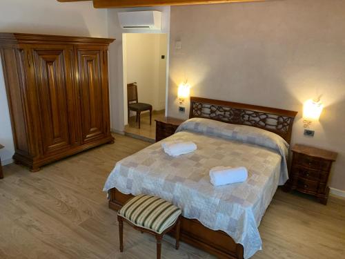 1 queen bed